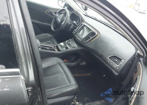 2016 Chrysler 200 C from USA, damaged, VIN 1C3CCCCG8GN175676